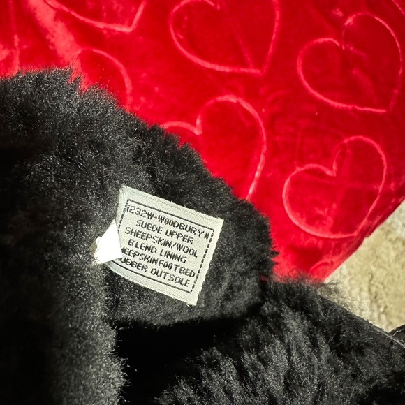 Bearpaw Sheepskin Shearling Woodbury Tall Boots Size 9 - Picture 9 of 11